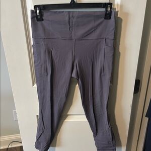 Athleta Stash Pocket Tight Crop